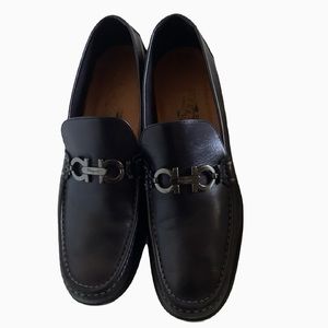 Salvatore Ferragamo Gancini Leather Loafers made in Italy. Size 10